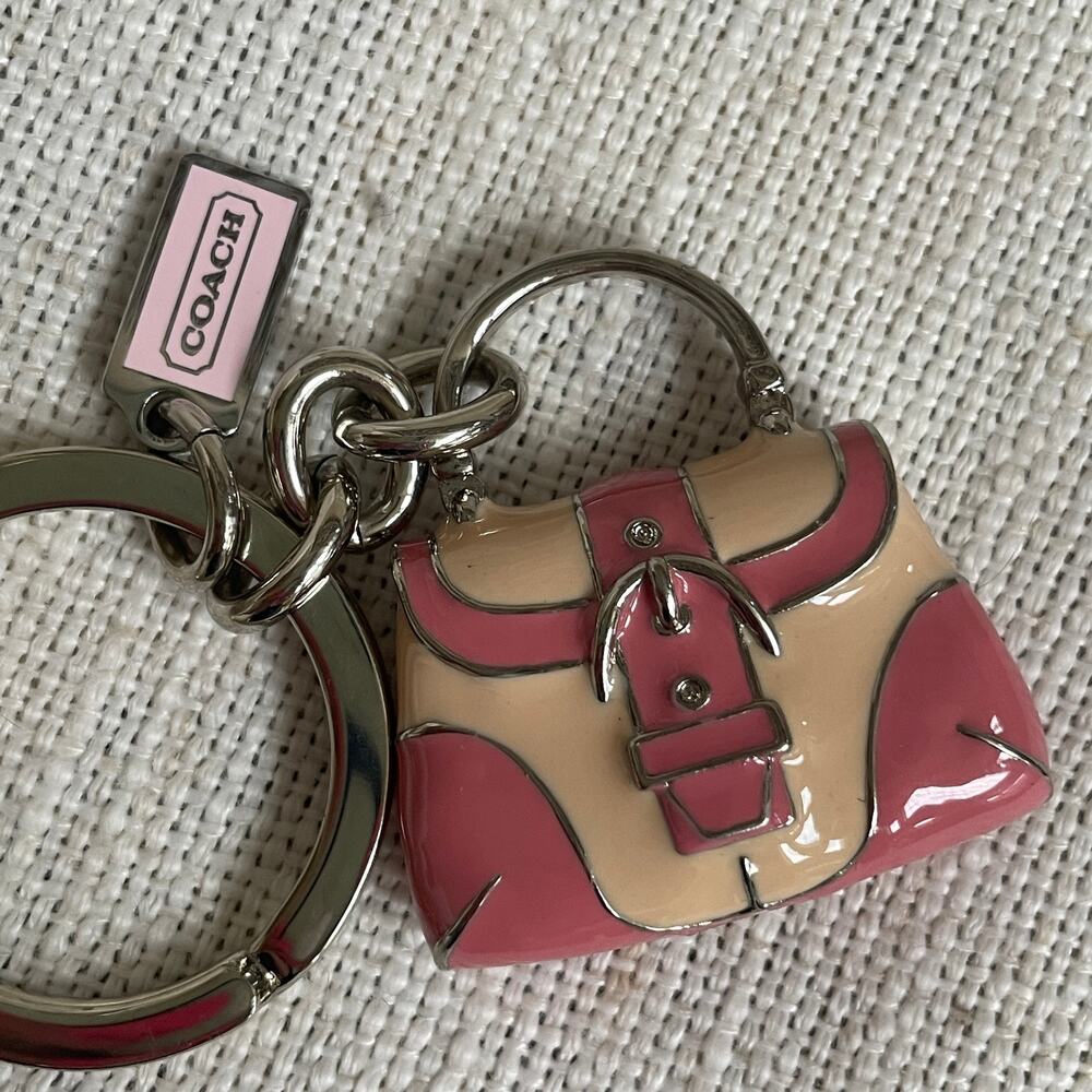 Rare Y2K Coach Pink Buckle Soho Bag Charm Keychain | Retired Mini Purse NWOT - Picture 2 of 4